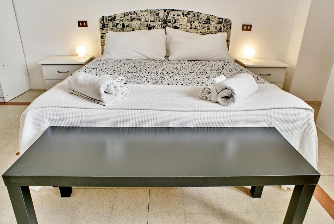 Colorato E Vivace Bilocale Apartment Лука Екстериор снимка